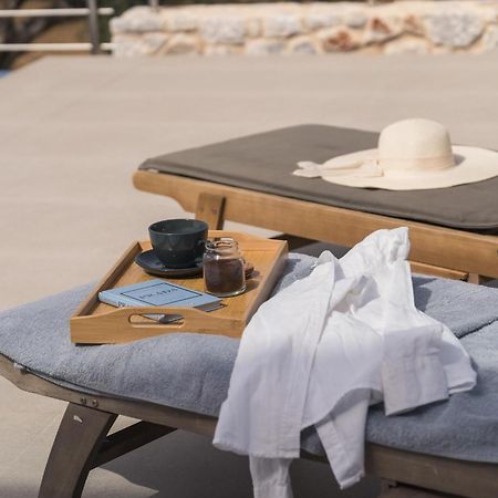 Oinolithos Luxury Villas Kalamaki エクステリア 写真