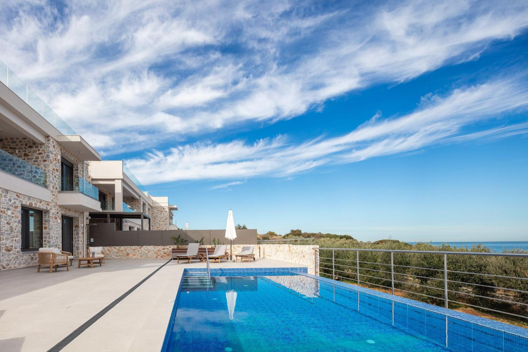 Oinolithos Luxury Villas Kalamaki エクステリア 写真