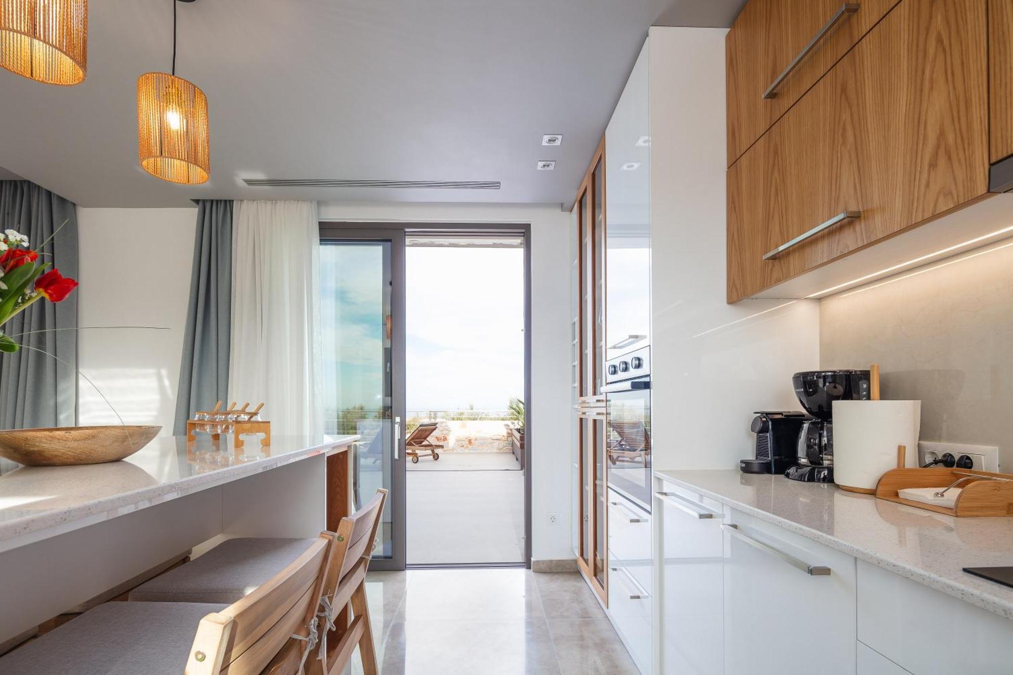 Oinolithos Luxury Villas Kalamaki エクステリア 写真