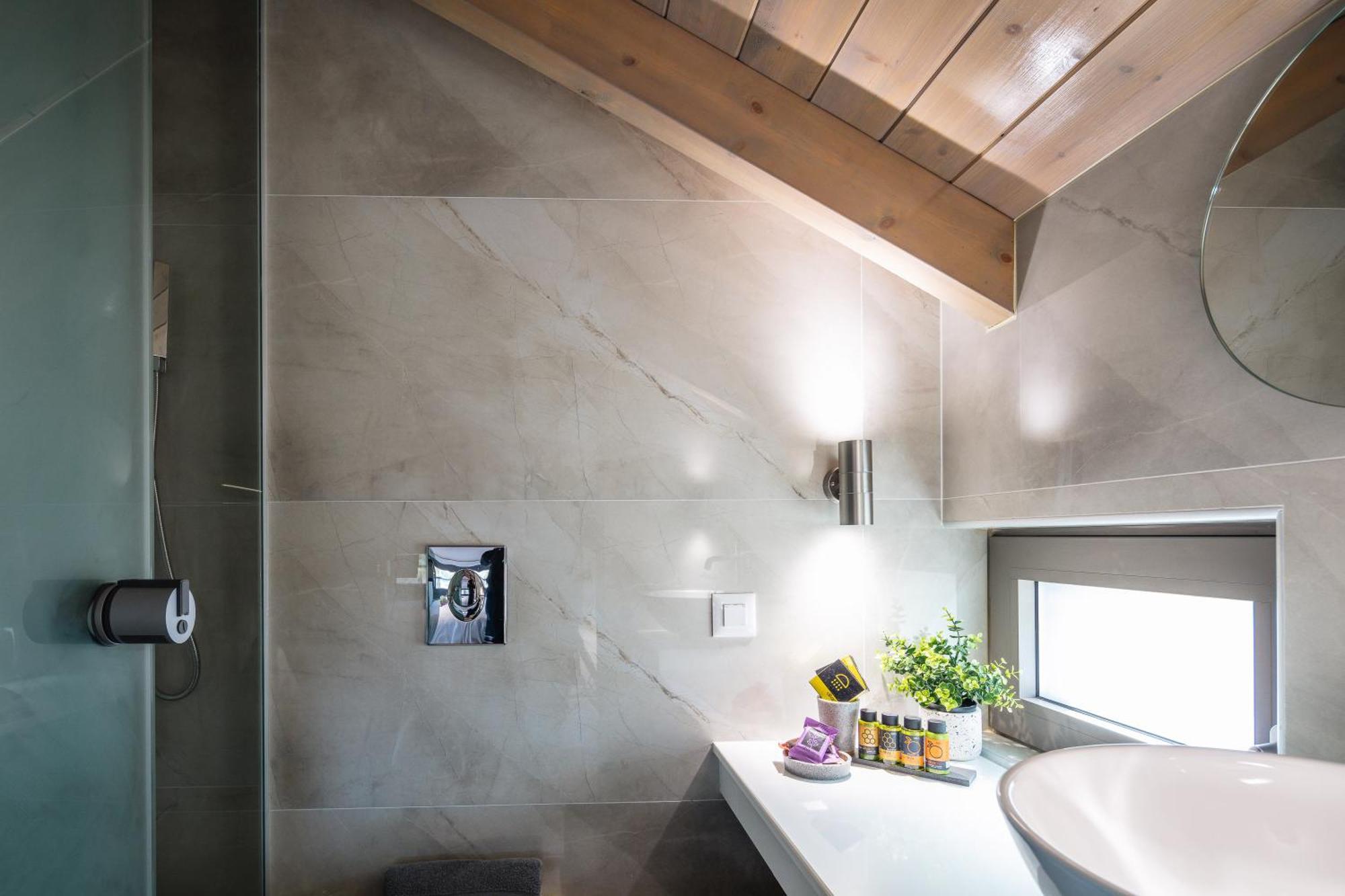 Oinolithos Luxury Villas Kalamaki エクステリア 写真