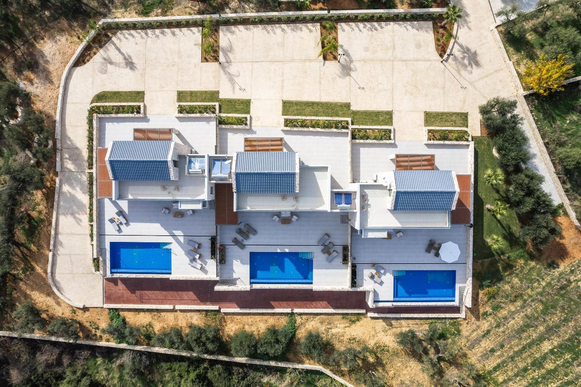 Oinolithos Luxury Villas Kalamaki エクステリア 写真